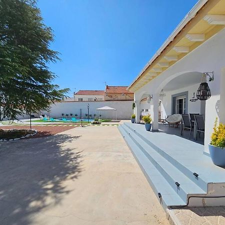 La Casa Del Arbol Villa Fuentiduena de Tajo Ngoại thất bức ảnh