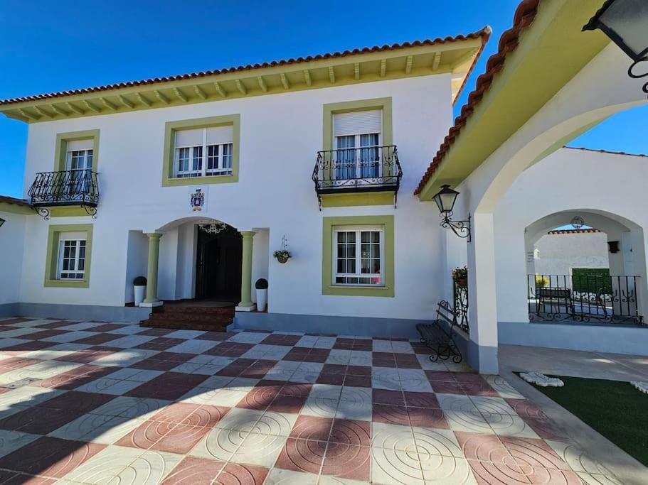 La Casa Del Arbol Villa Fuentiduena de Tajo Ngoại thất bức ảnh