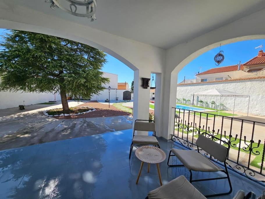 La Casa Del Arbol Villa Fuentiduena de Tajo Ngoại thất bức ảnh