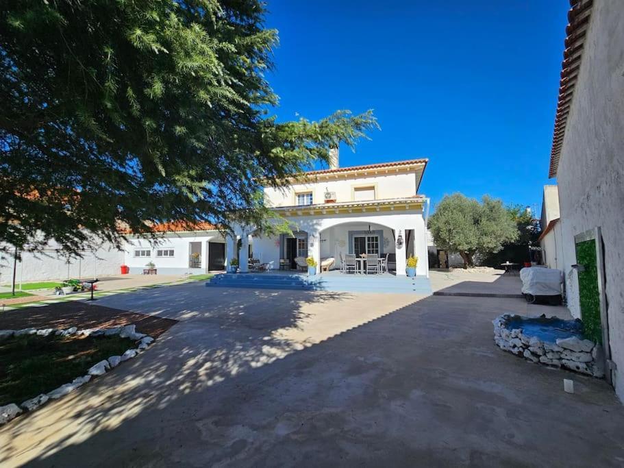 La Casa Del Arbol Villa Fuentiduena de Tajo Ngoại thất bức ảnh