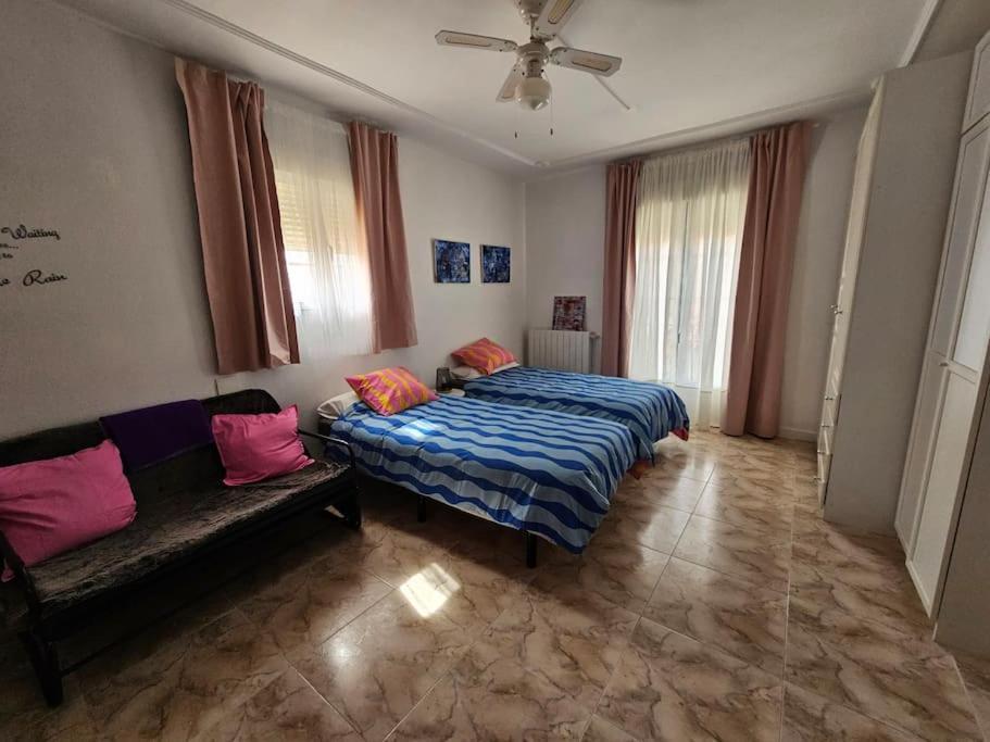 La Casa Del Arbol Villa Fuentiduena de Tajo Ngoại thất bức ảnh