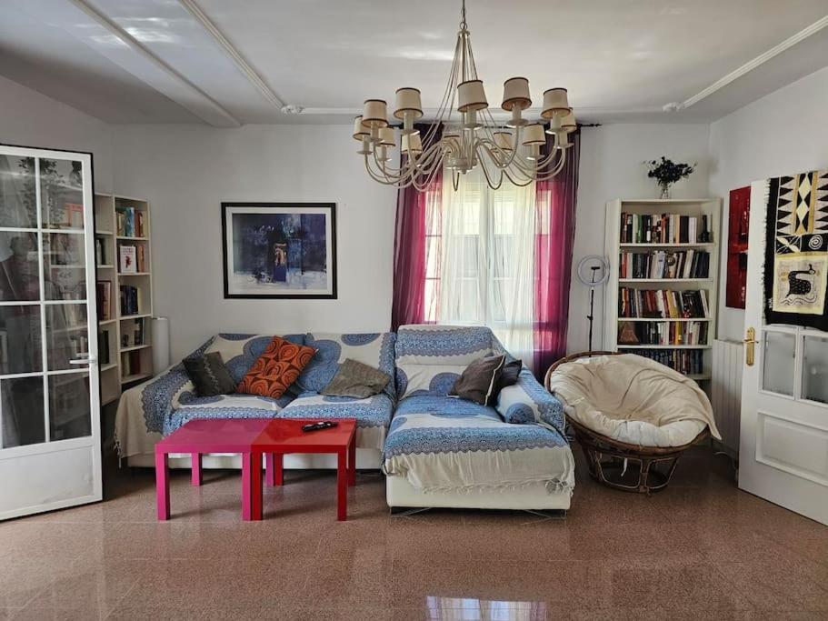 La Casa Del Arbol Villa Fuentiduena de Tajo Ngoại thất bức ảnh